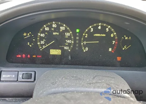 2001 Infiniti I30 z USA, uszkodzony, nr VIN JNKCA31A81T019610